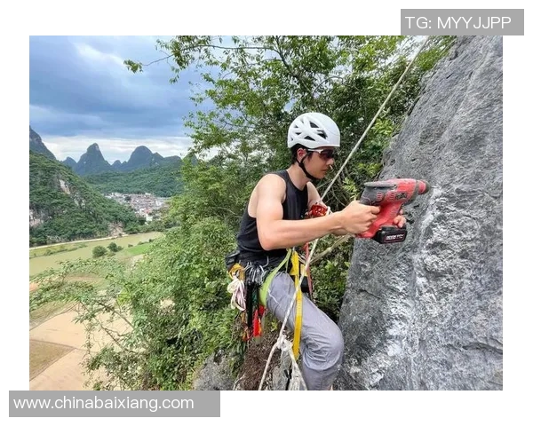 重庆攀岩队的边路渗透策略与深度探索之旅